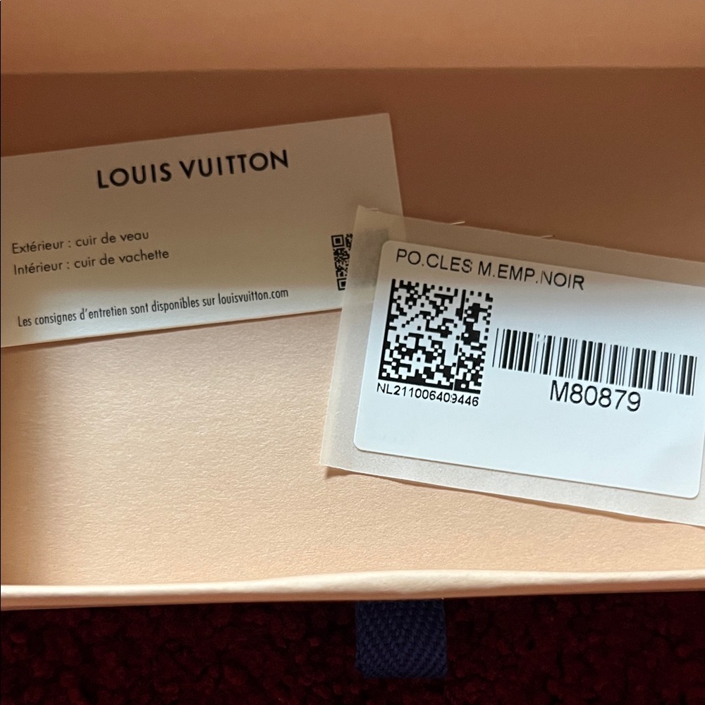 Louis Vuitton Black Monogram Key Holder with Gold Accent - Picture 8 of 10